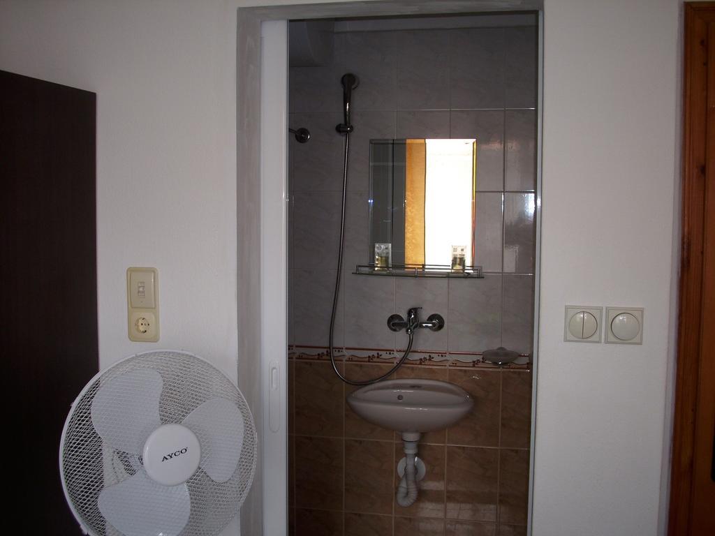 Georgievi Guest House Pomorie Kültér fotó